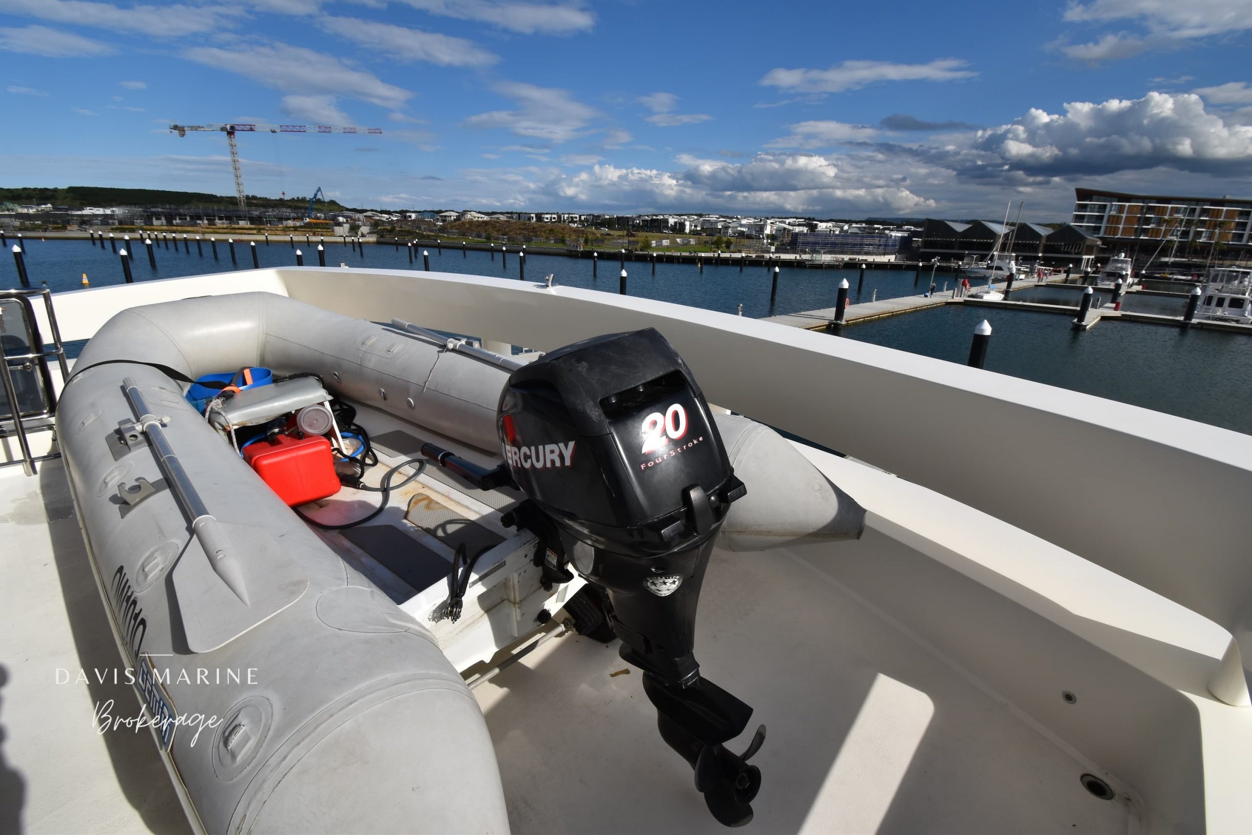 2008 Aicon 85 Flybridge