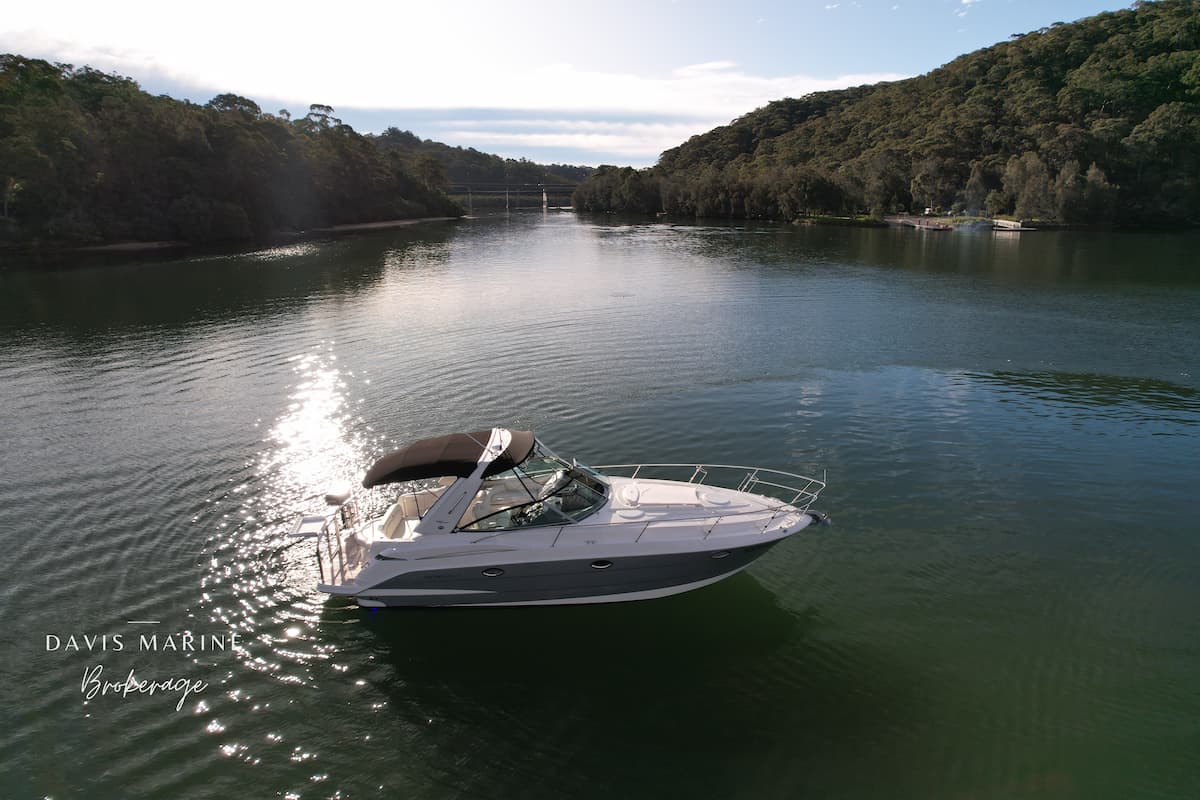 2007 Monterey 330