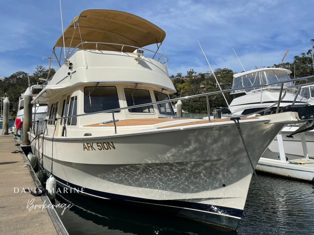 2007 Mainship 40 Trawler