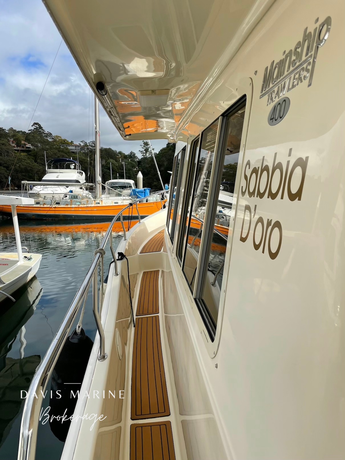 2007 Mainship 40 Trawler