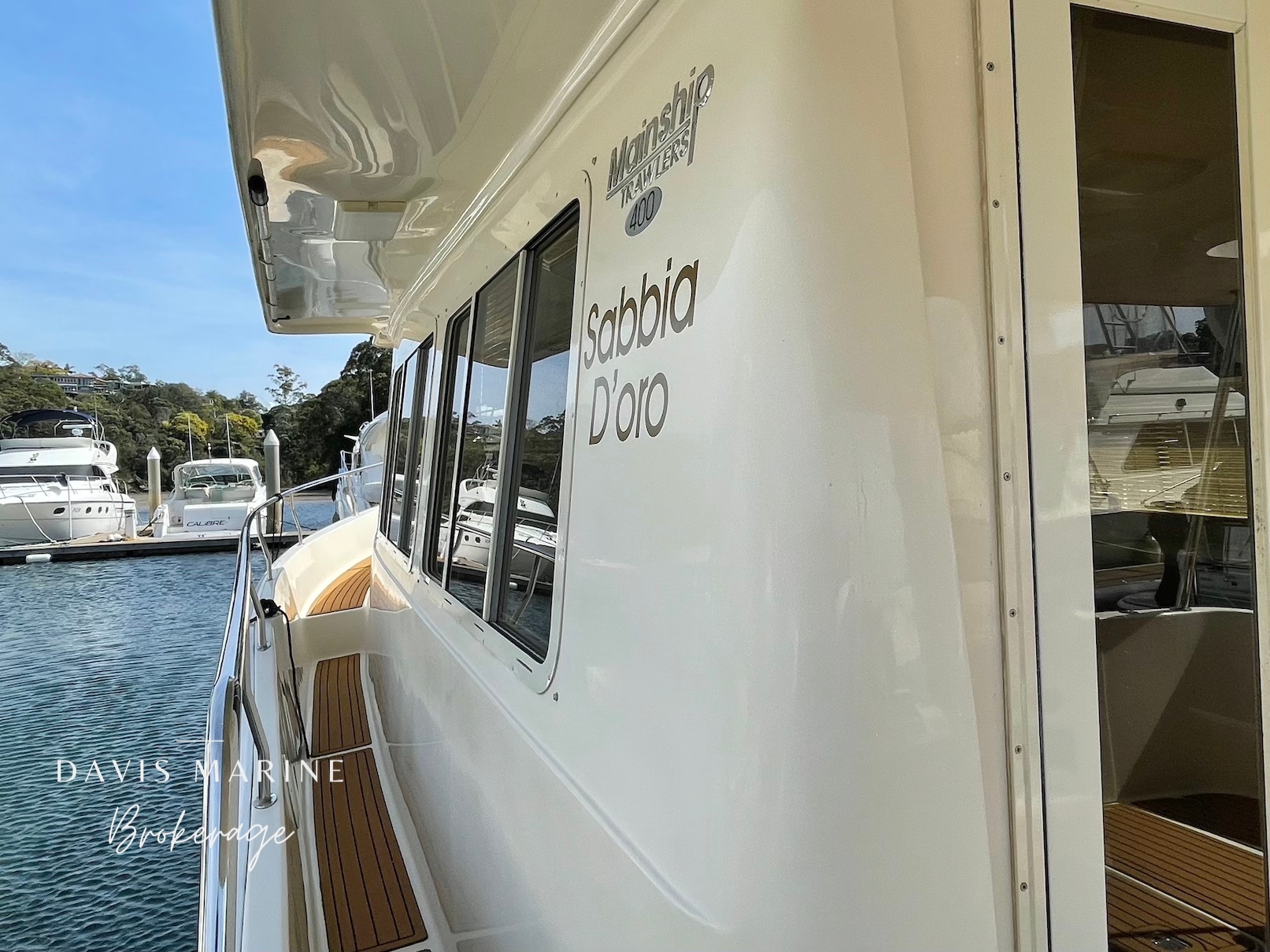2007 Mainship 40 Trawler