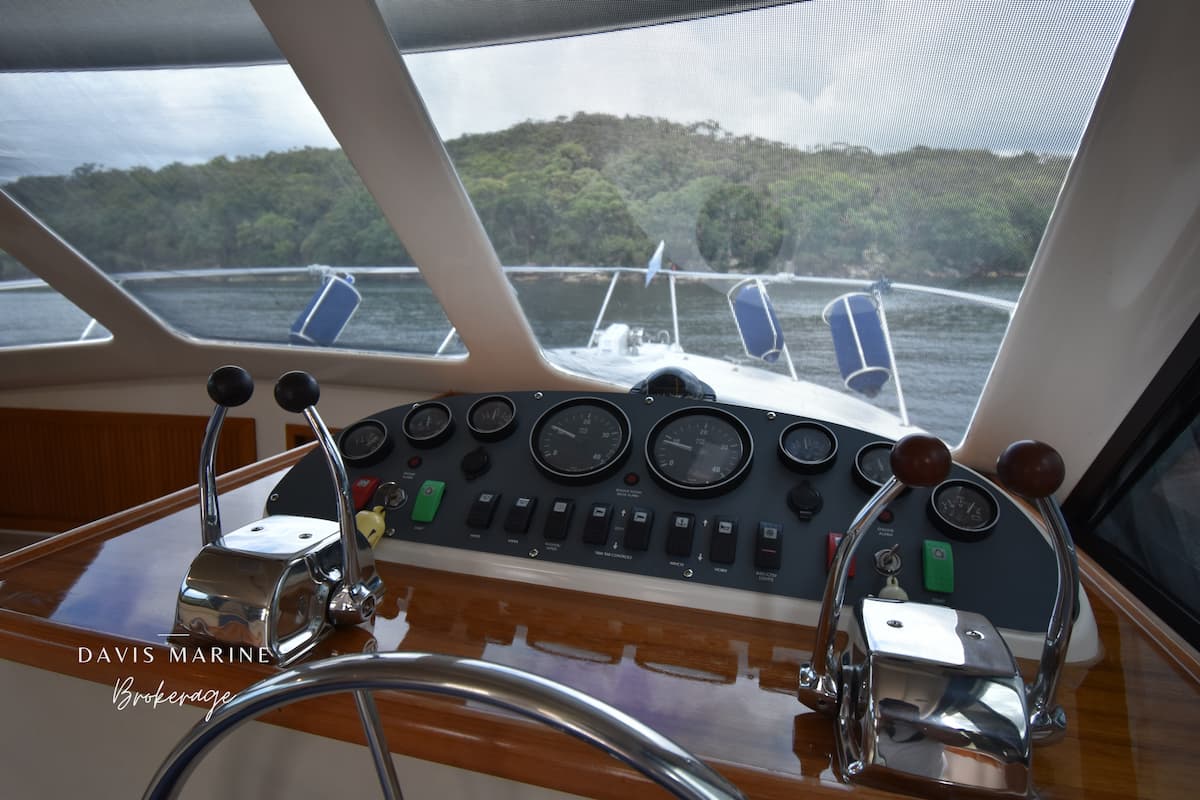 1998 Riviera 34 Platinum Flybridge