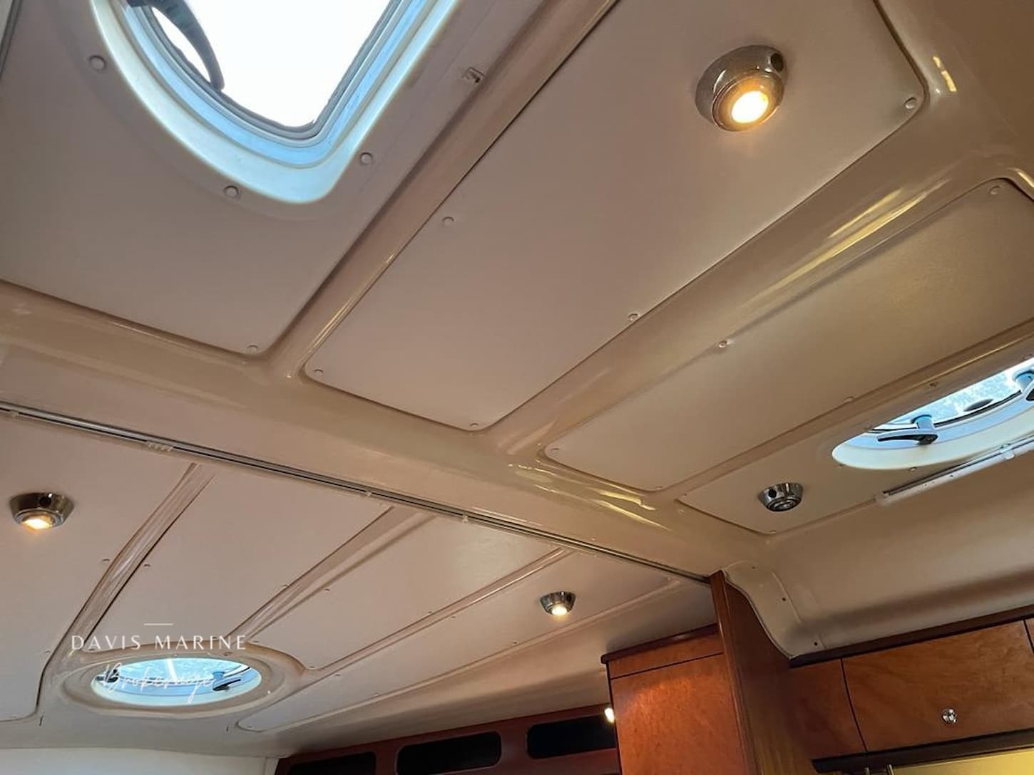 New 2003 Bavaria 32 Sport 17