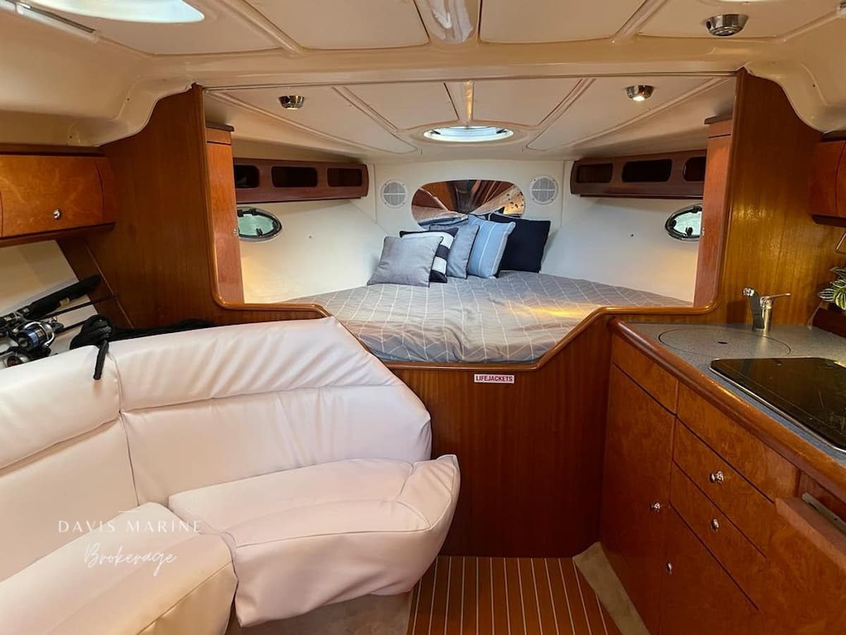 New 2003 Bavaria 32 Sport 8