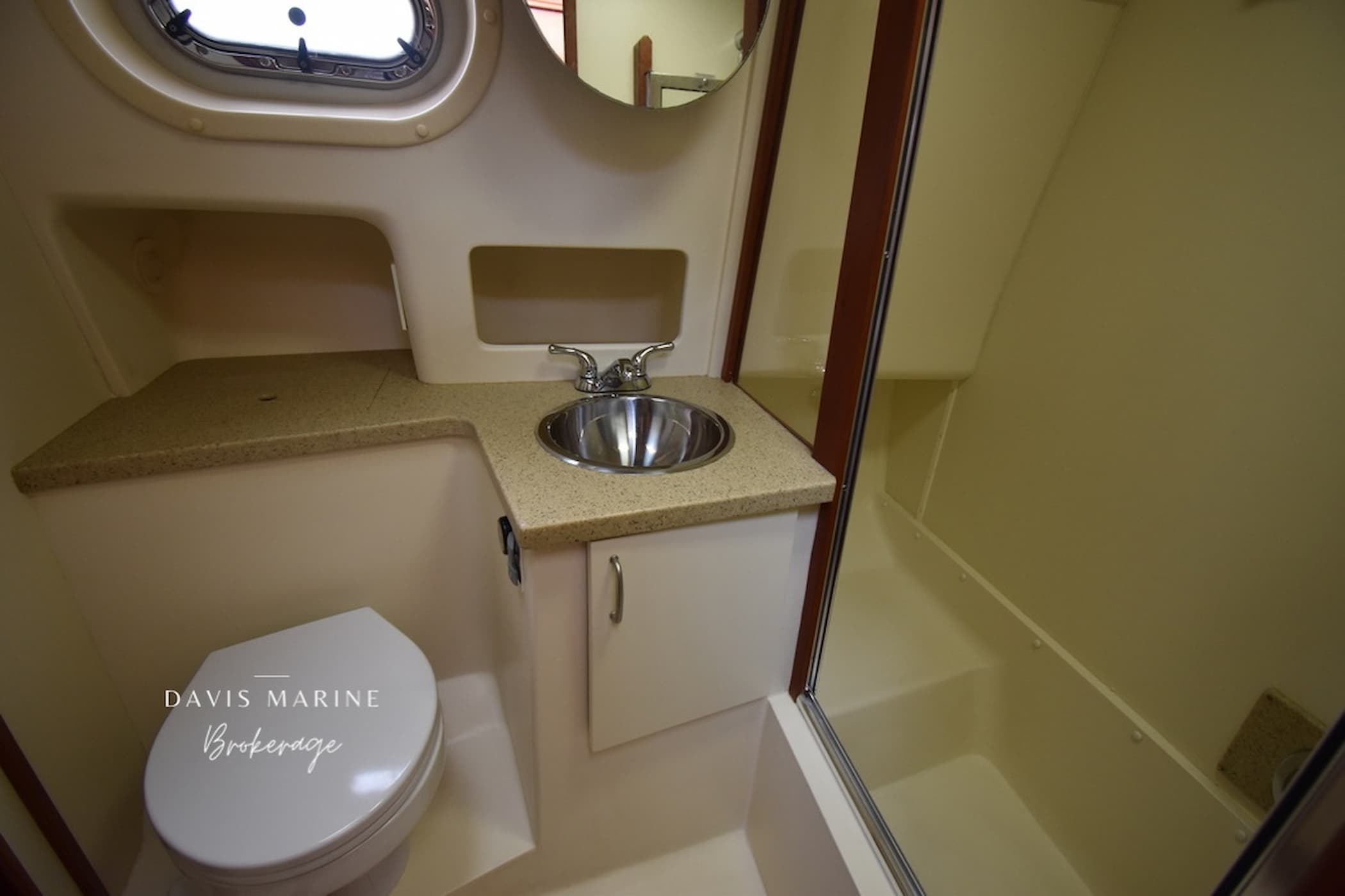 2008 Mainship 400 Trawler 23
