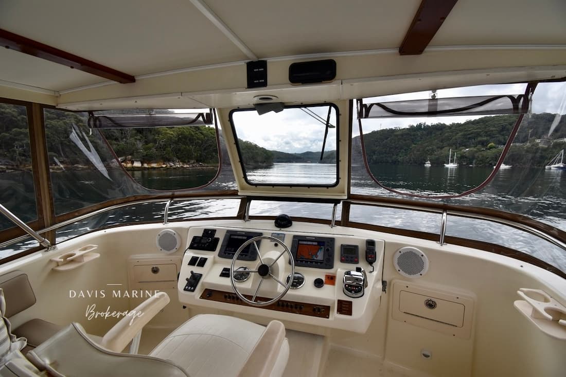 2008 Mainship 400 Trawler 31