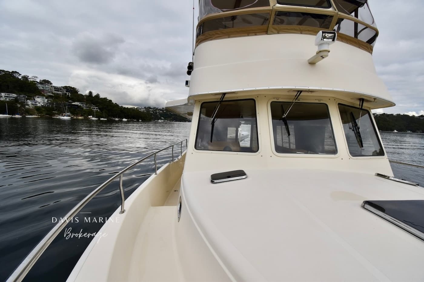2008 Mainship 400 Trawler 4