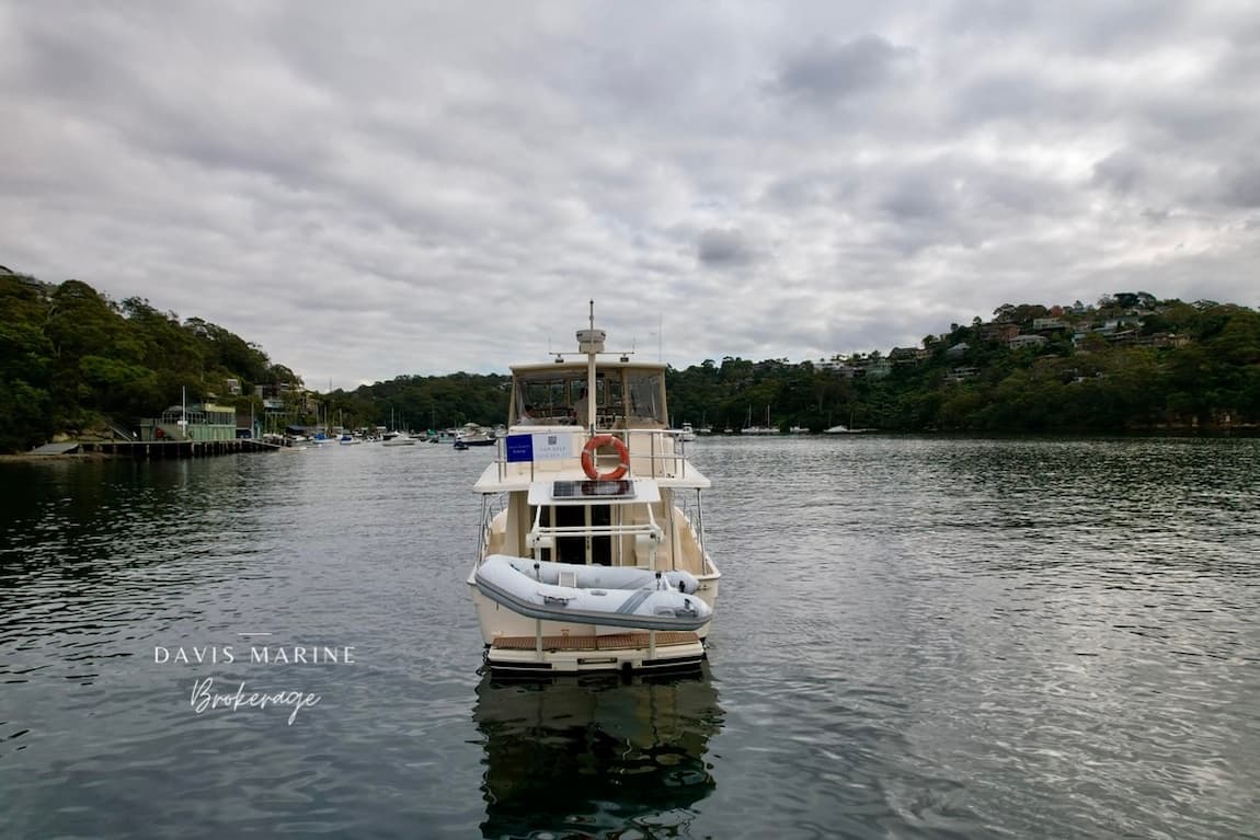 2008 Mainship 400 Trawler 48