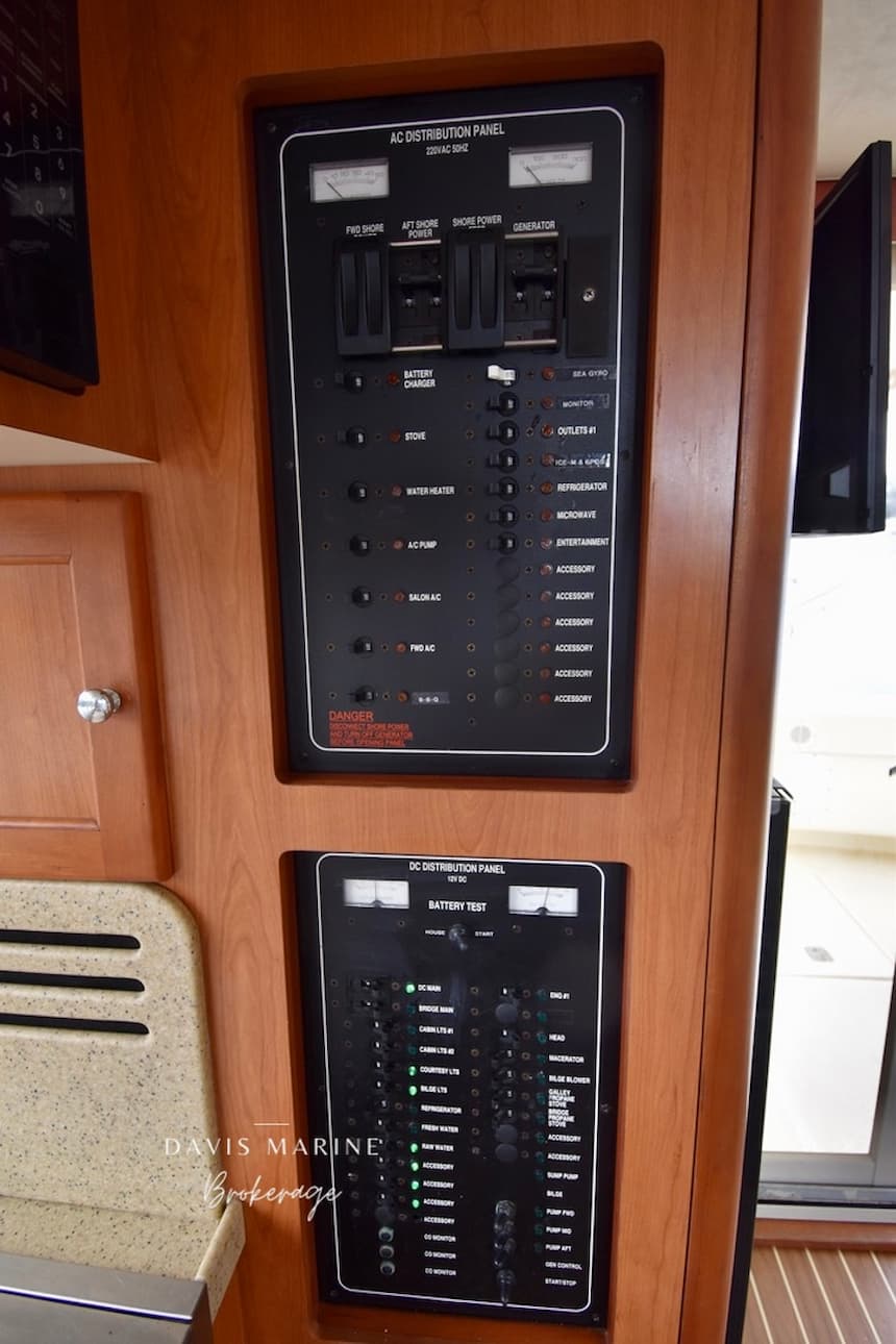 2008 Mainship 400 Trawler 9.2