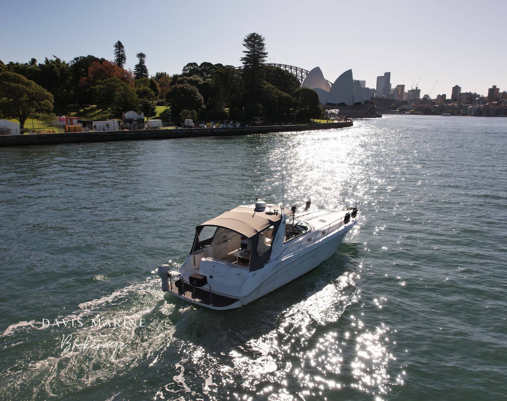 New 1999 Sea Ray 40 Sundancer 30