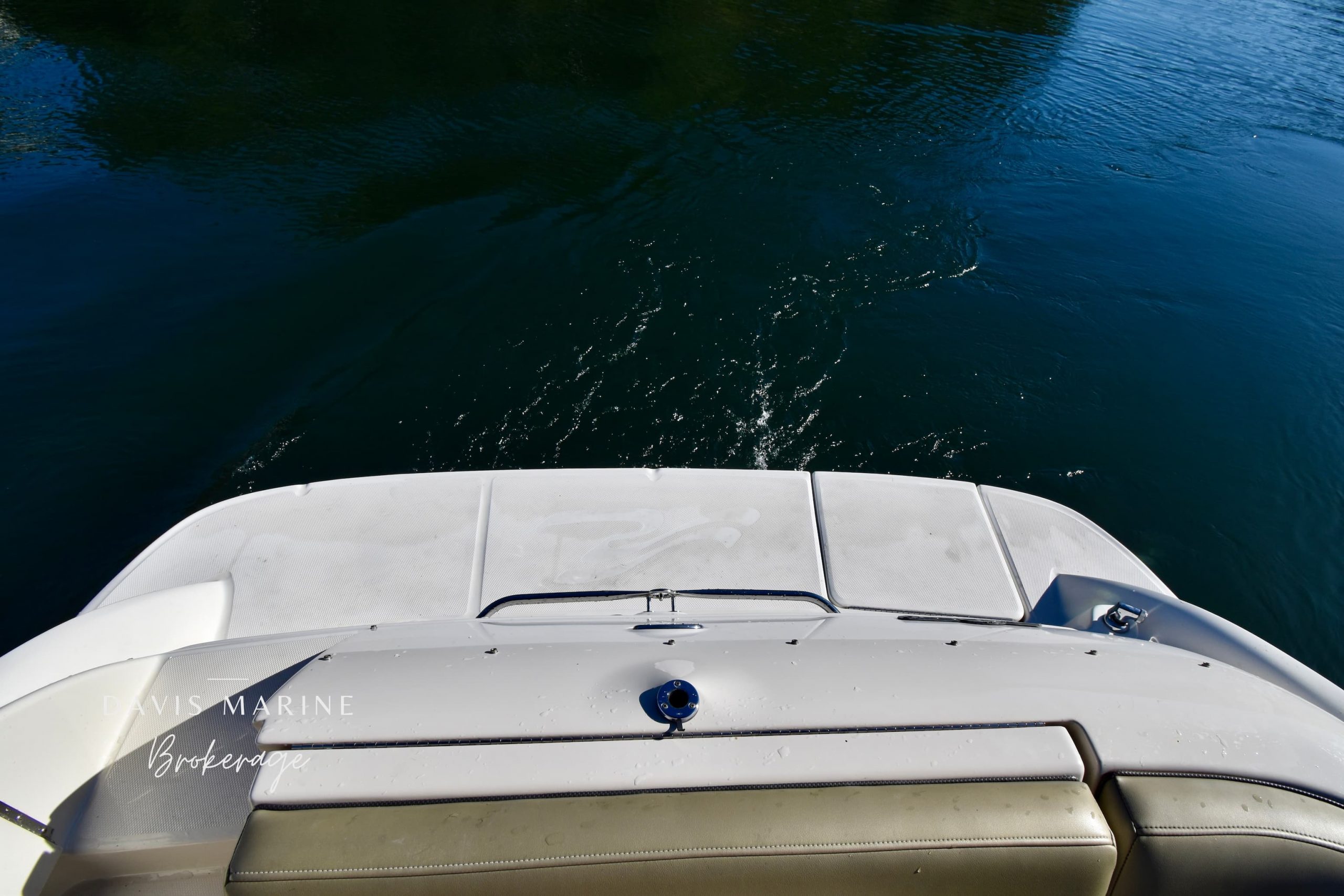 2005 Sea Ray 270 Sundeck 18