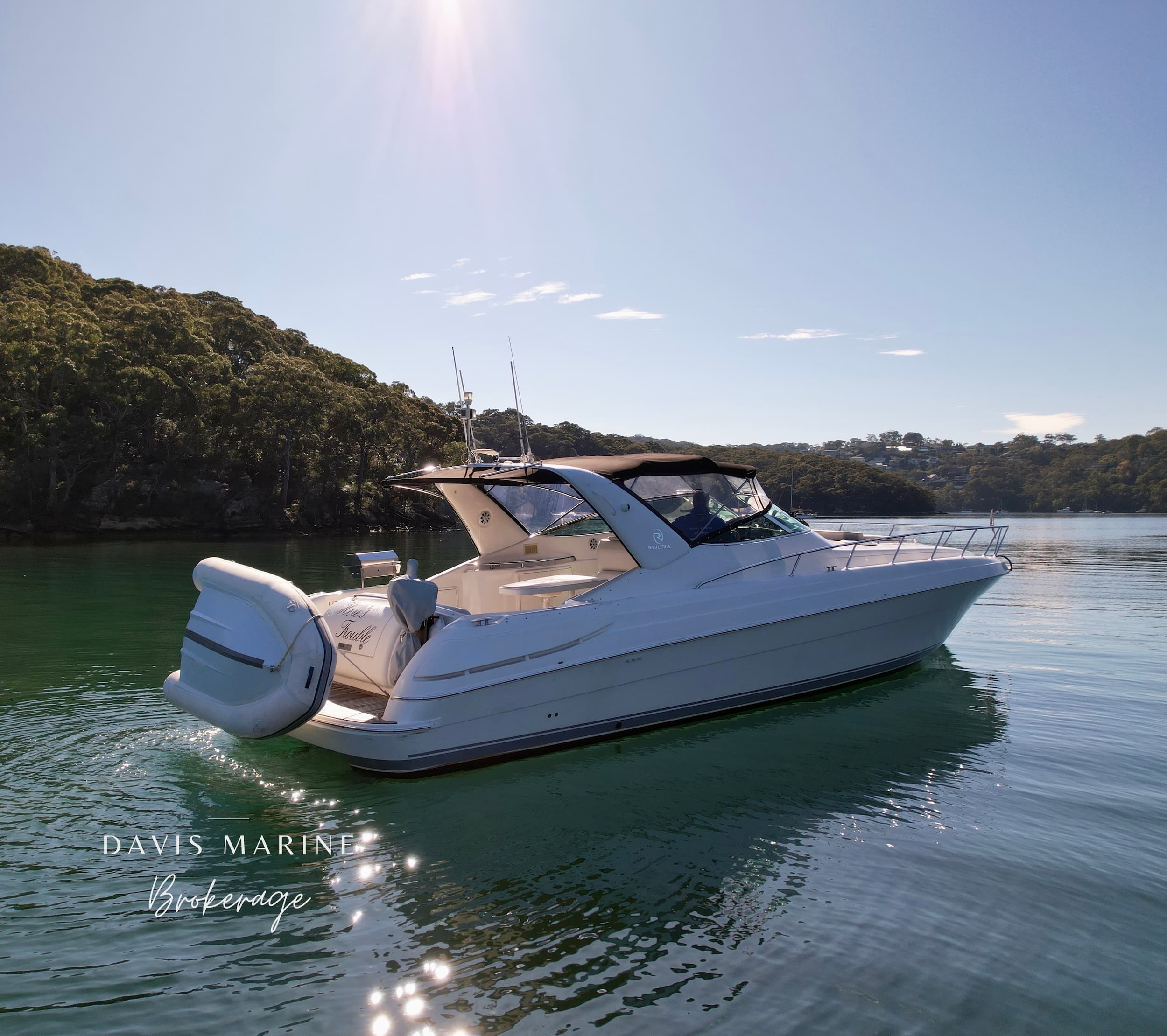 1 Updated 2005 Riviera M430 Sports Cruiser 29