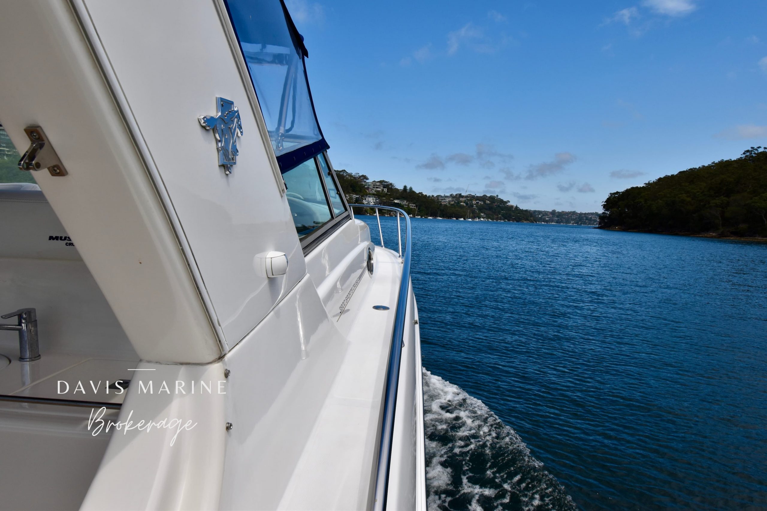 2001 Mustang 3800 Sportscruiser 18