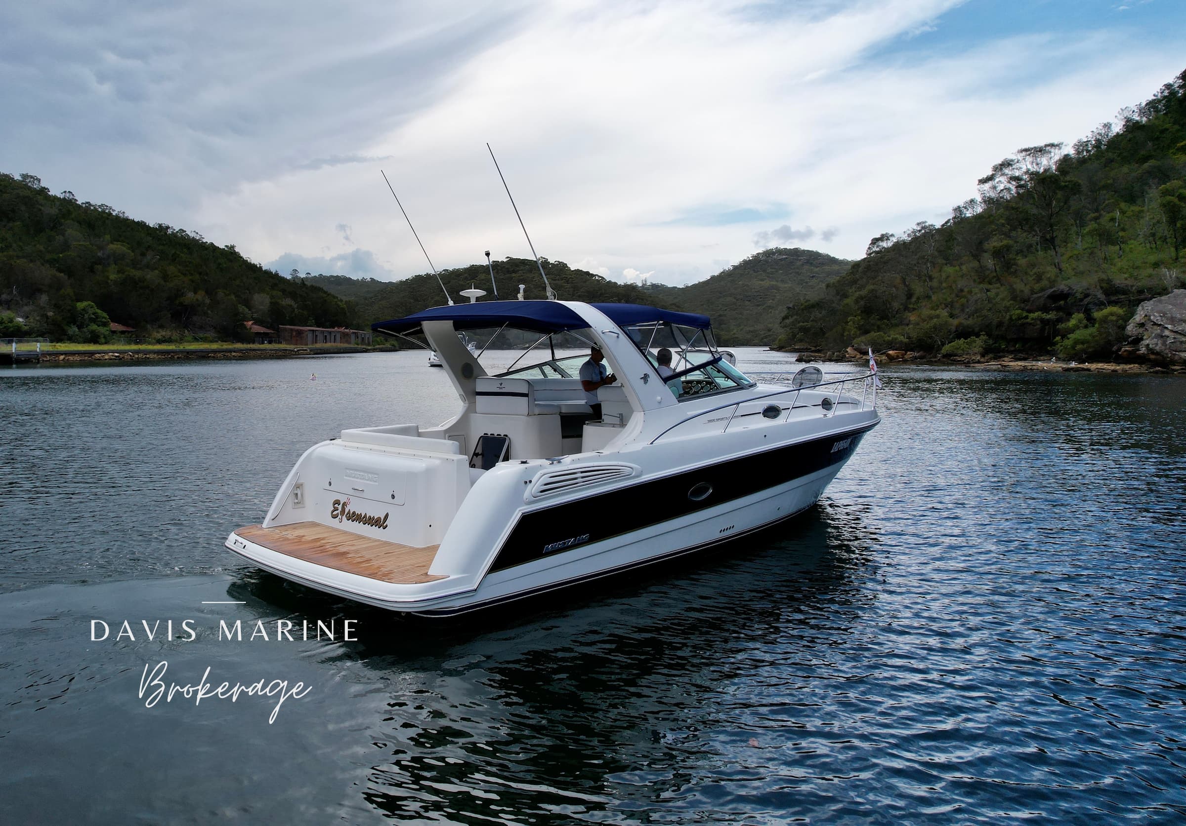 2001 Mustang 3800 Sportscruiser 5