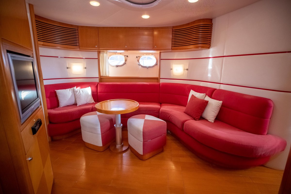2005 Baia Azzurra 63 11