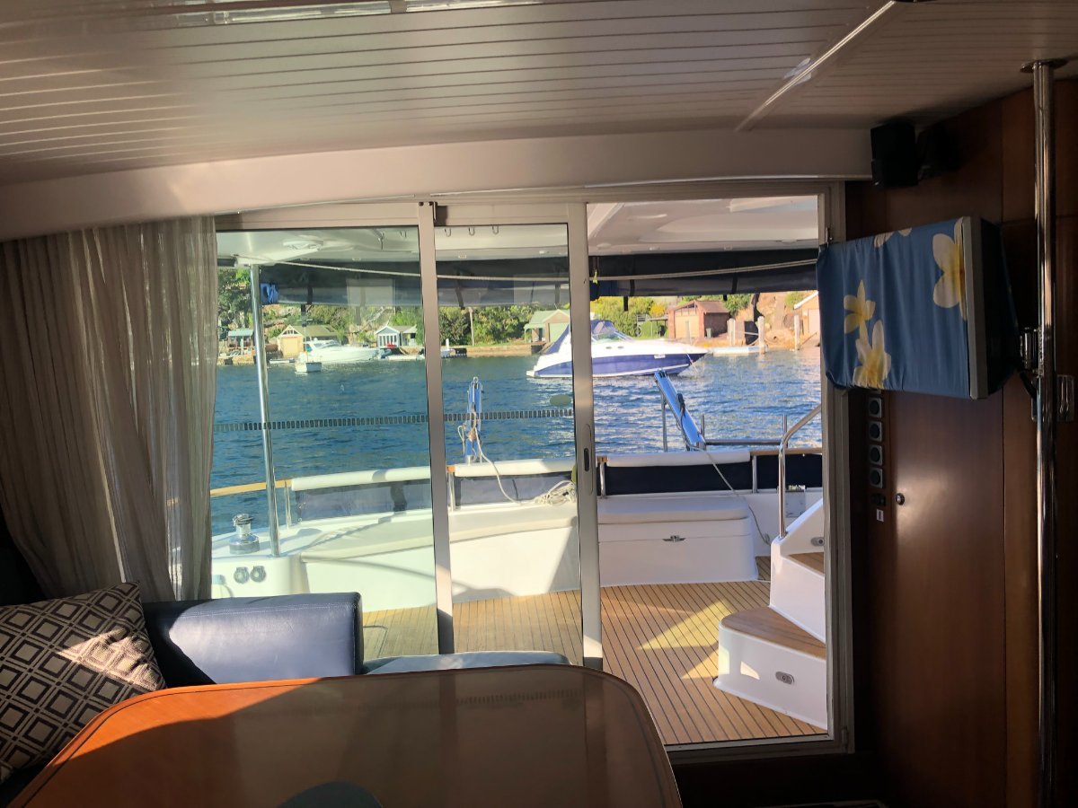 2005 FOUNTAINE PAJOT CUMBERLAND 44 11