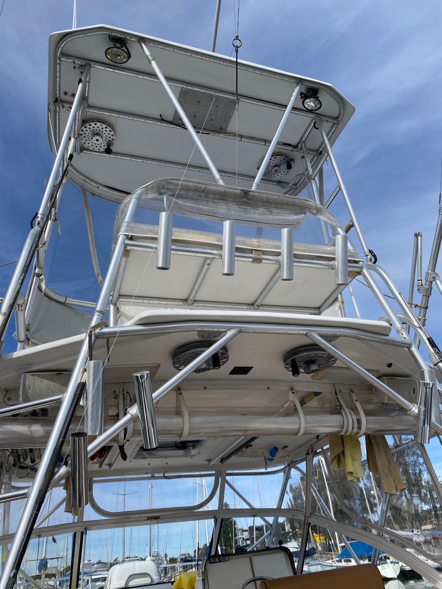 2007 LUHRS 31 OPEN TOWER 12