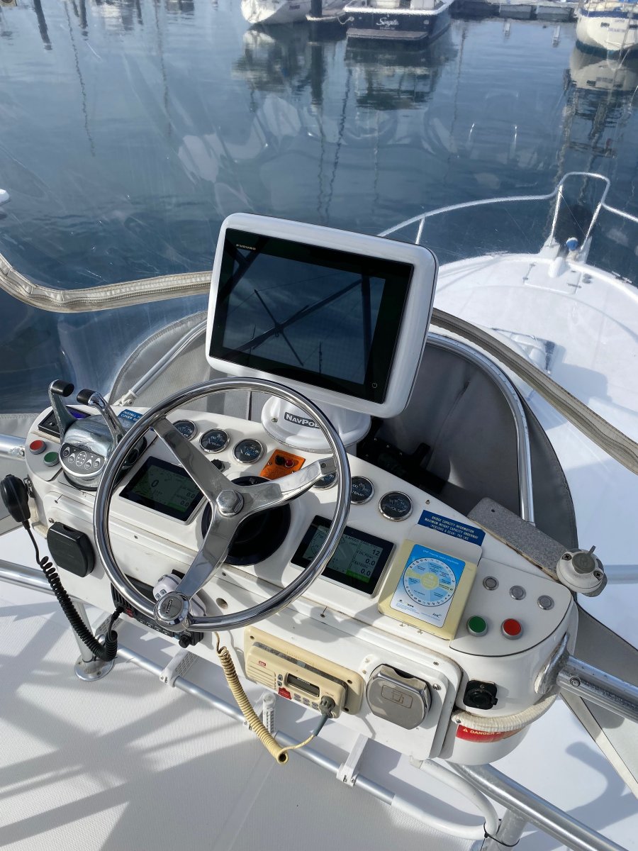 2007 LUHRS 31 OPEN TOWER 7