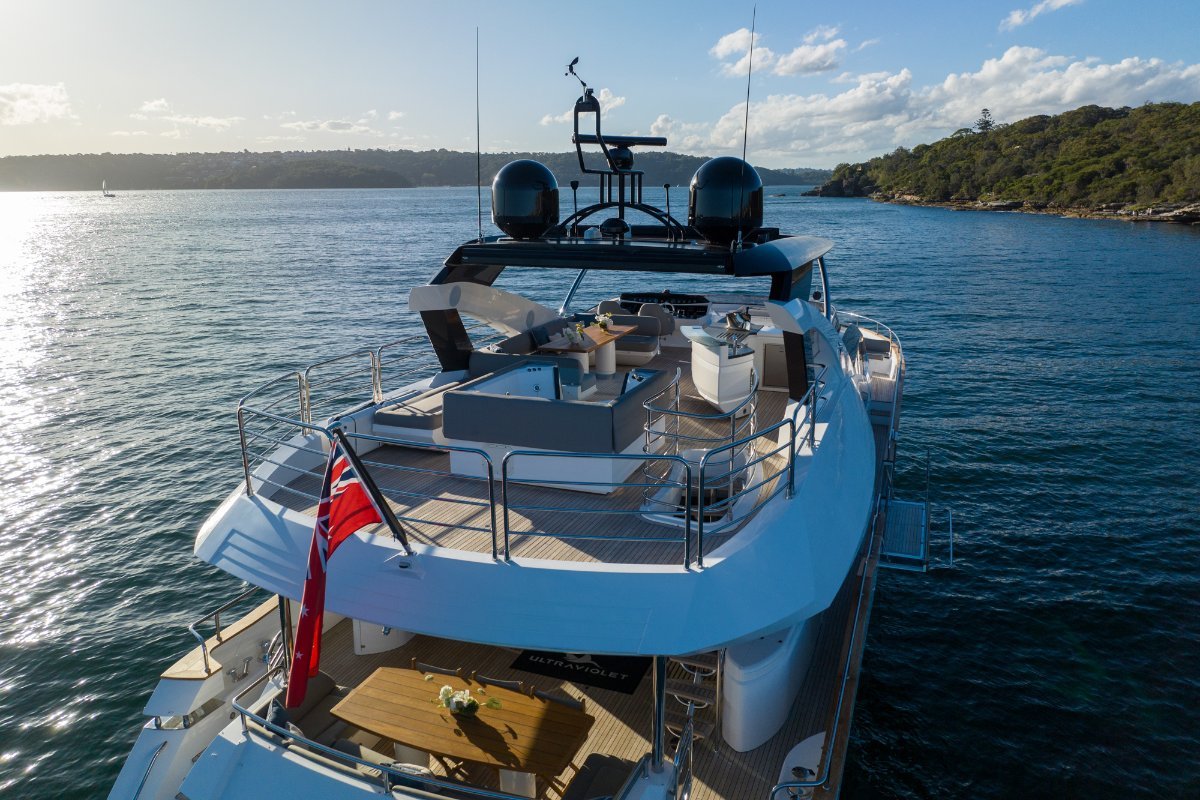 2013 SUNSEEKER 28 METRE YACHT 14