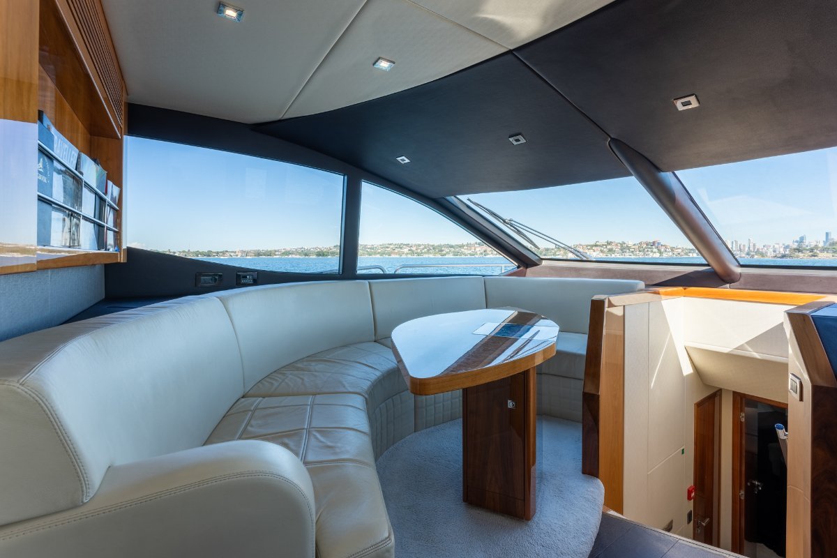2013 SUNSEEKER 28 METRE YACHT 26