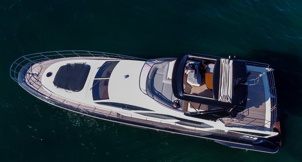 2015 AZIMUT 70 FLYBRIDGE 1