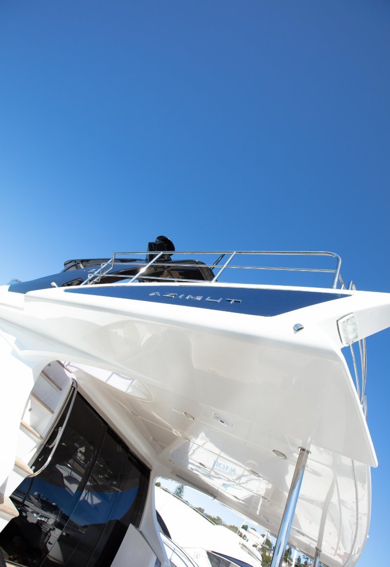 2015 AZIMUT 70 FLYBRIDGE 23