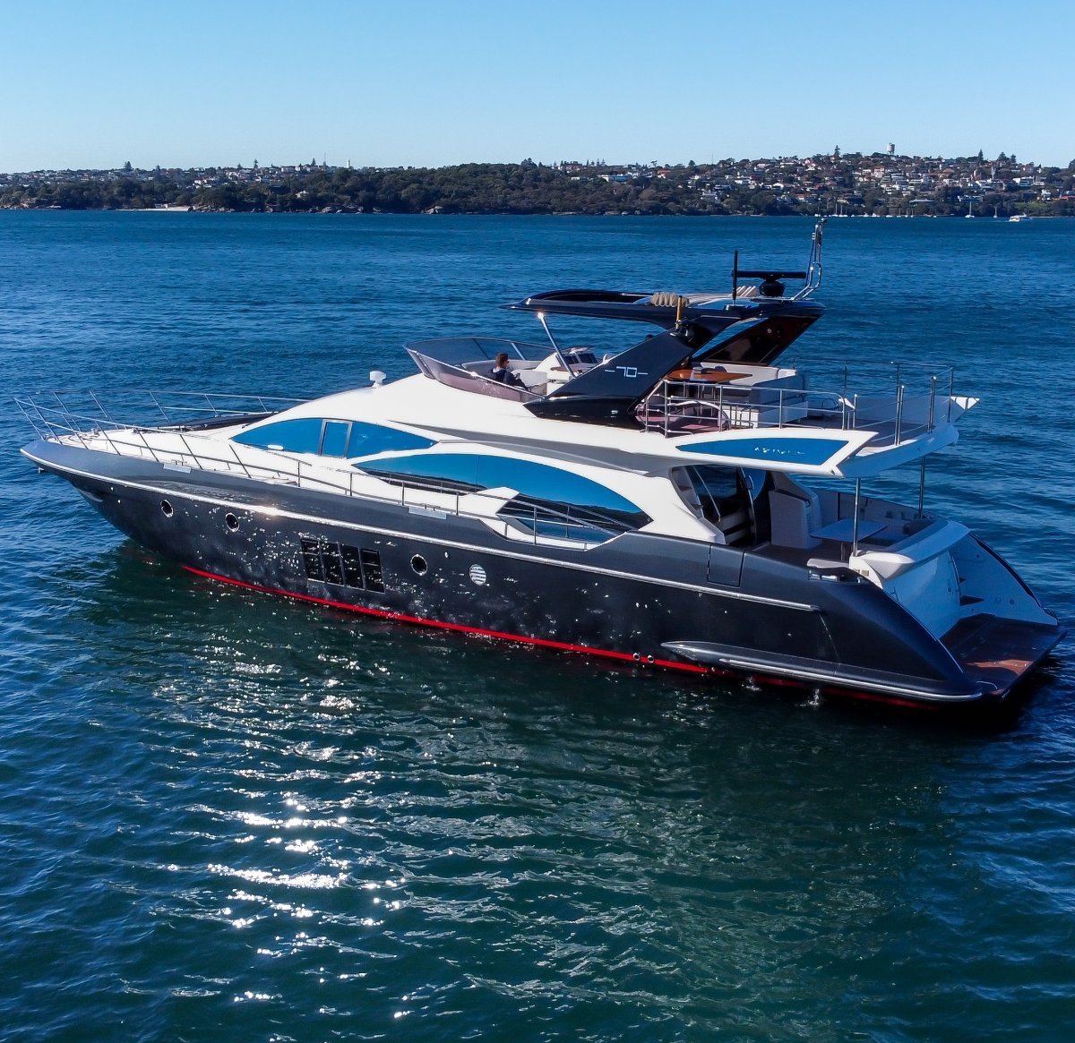 2015 AZIMUT 70 FLYBRIDGE 5