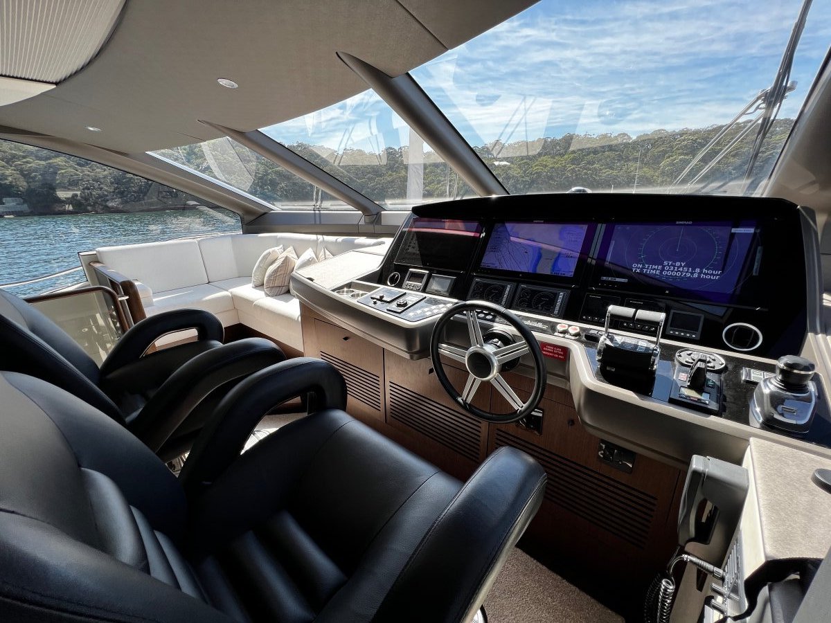 2018 SUNSEEKER YACHT 76 19