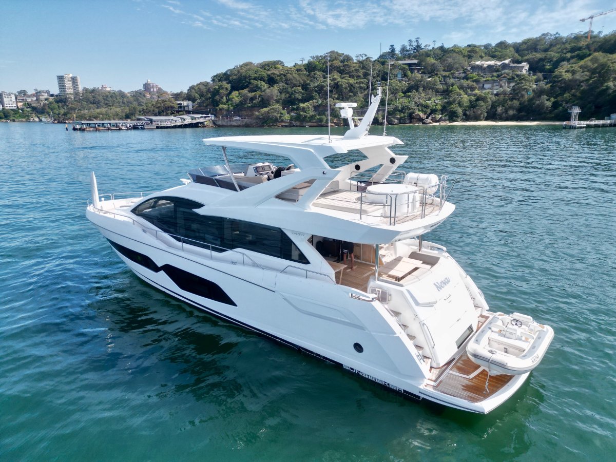 2018 SUNSEEKER YACHT 76 3