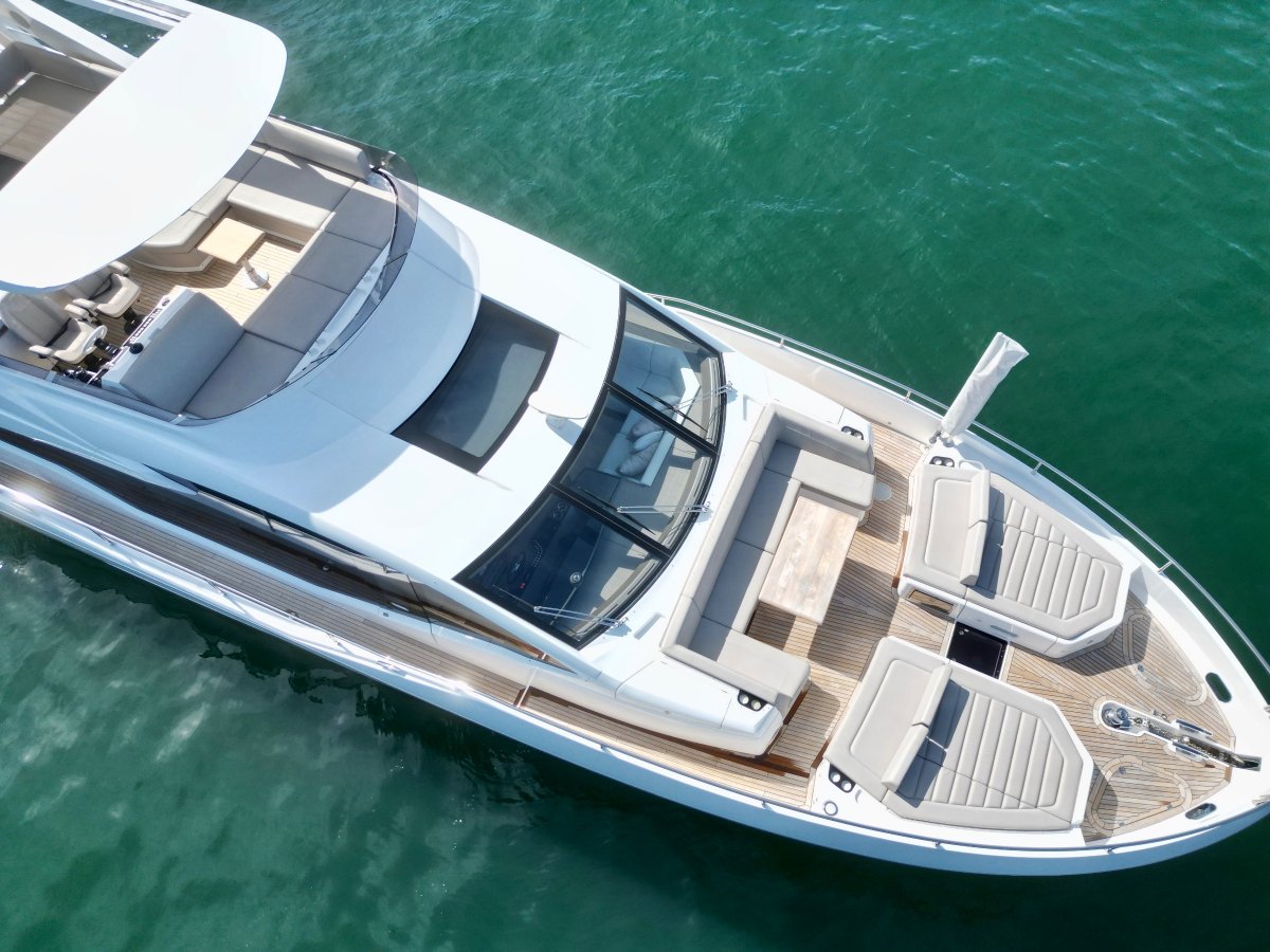2018 SUNSEEKER YACHT 76 5