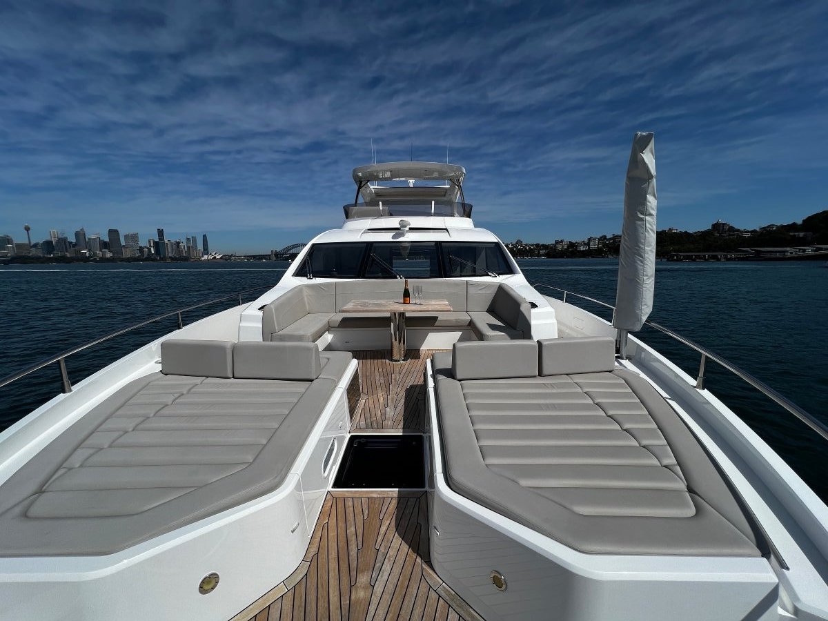 2018 SUNSEEKER YACHT 76 6