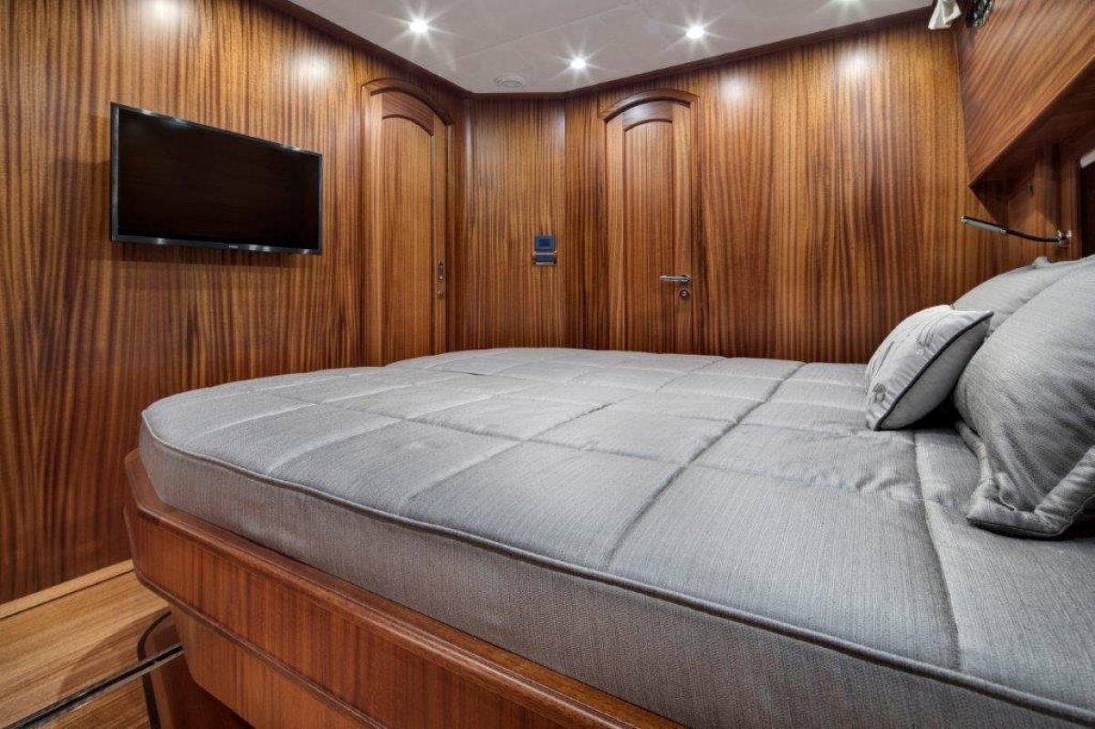 2022 VICEM YACHTS 82 CLASSIC 28