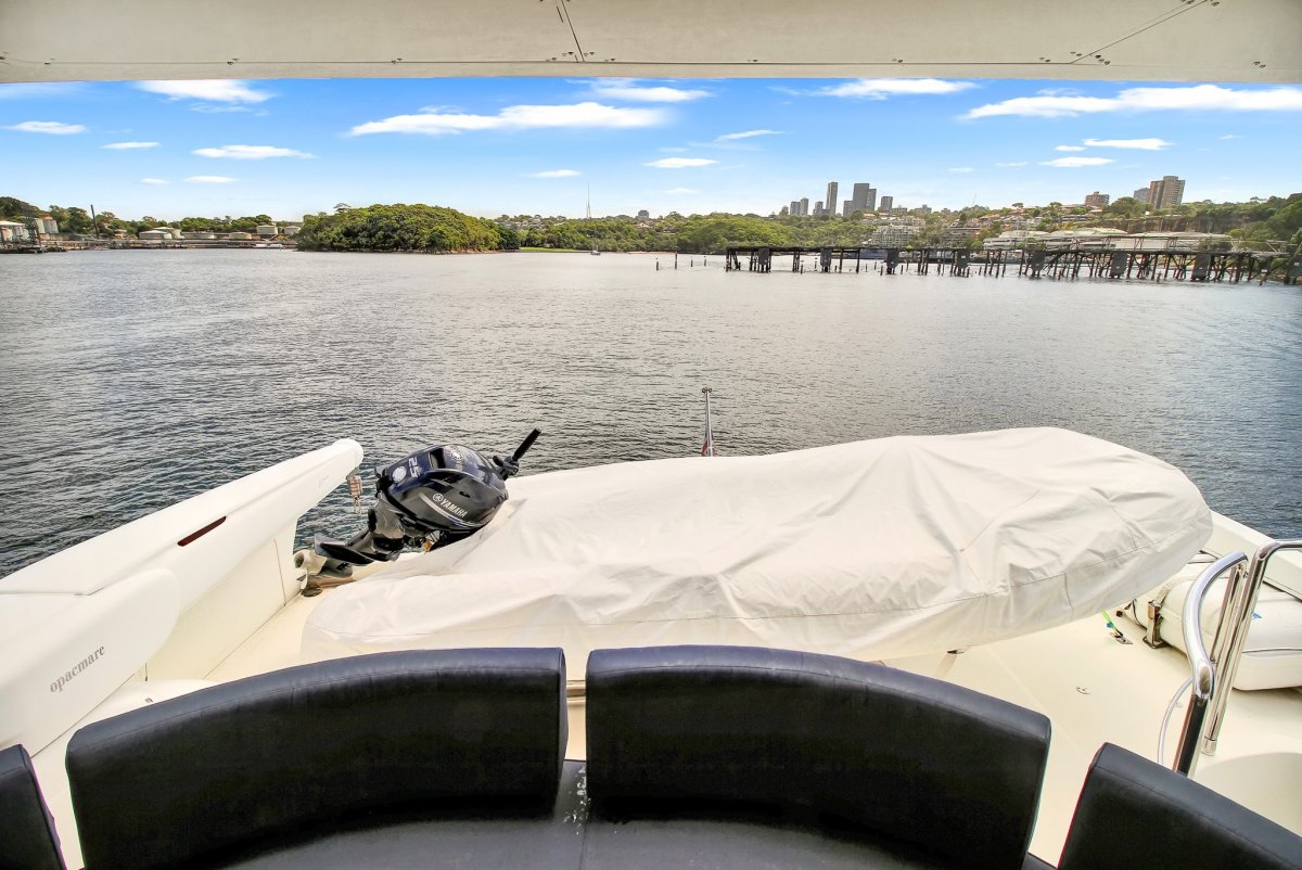 2006 Azimut 75 Flybridge Boat For Sale Sydney 27