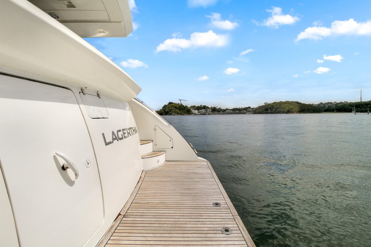 2006 Azimut 75 Flybridge Boat For Sale Sydney 37