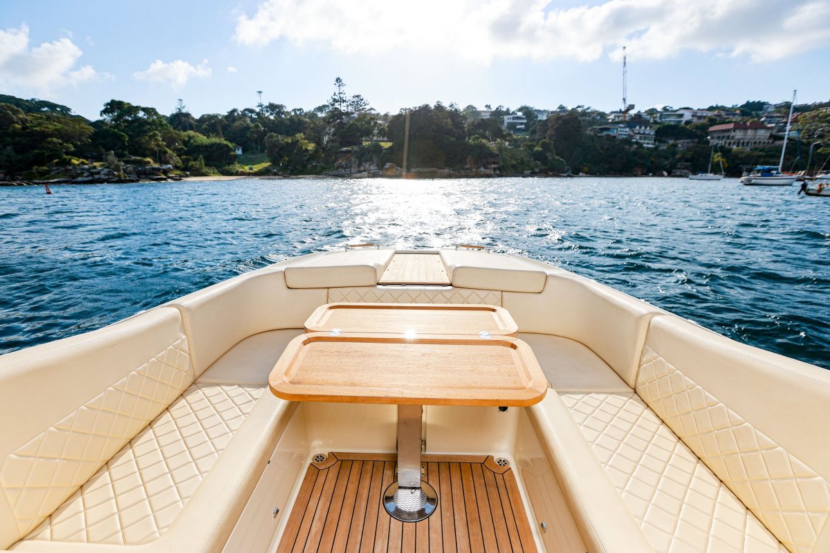 2015 CHRIS CRAFT LAUNCH 32 Boat For Sale 9