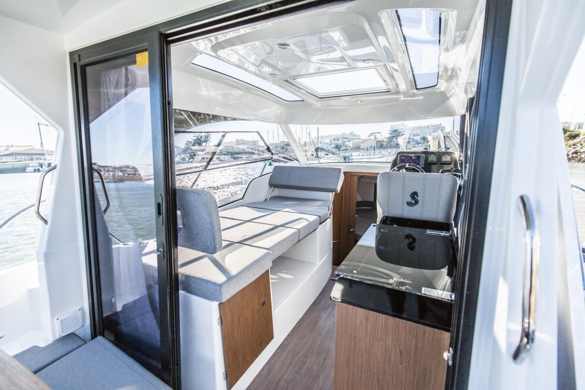 2024 New Beneteau Antares 9.0 B Boat For Sale 17