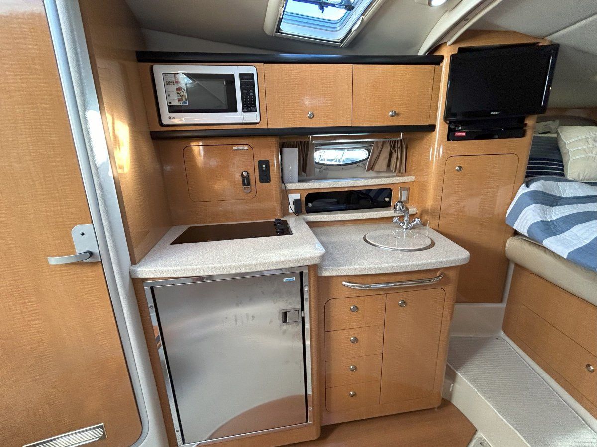 2006 Chaparral 310 Signature Sports Cruiser Boats For Sale Sydney 16