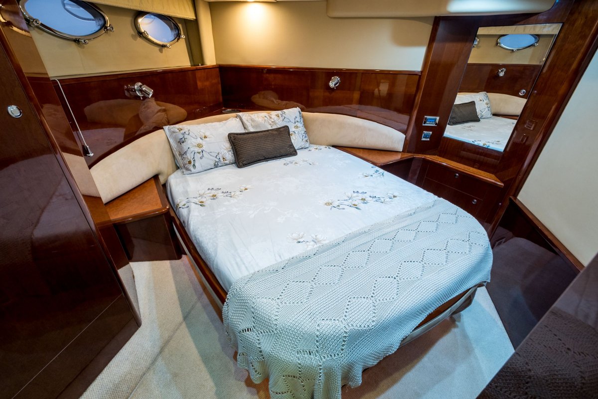 2006 Princess V58 Boat For Sale 16