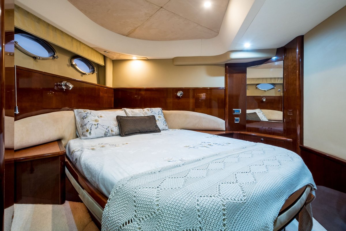 2006 Princess V58 Boat For Sale 17