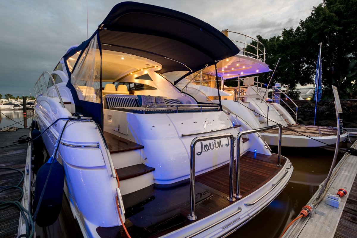 2006 Princess V58 Boat For Sale 23