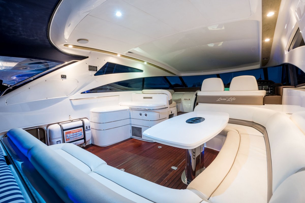 2006 Princess V58 Boat For Sale 29