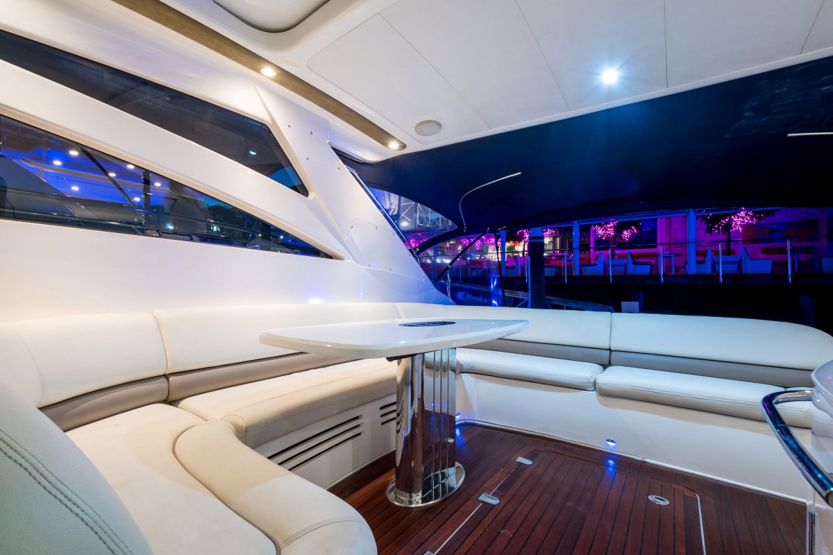 2006 Princess V58 Boat For Sale 34