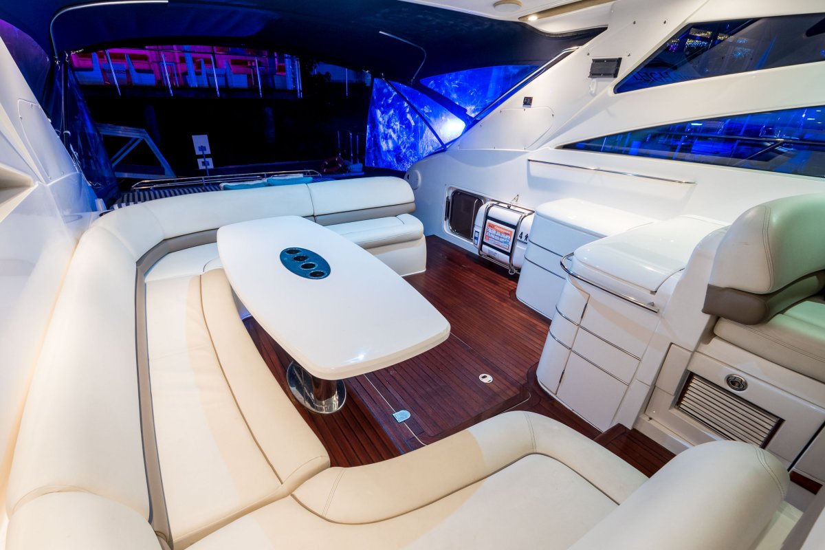 2006 Princess V58 Boat For Sale 35