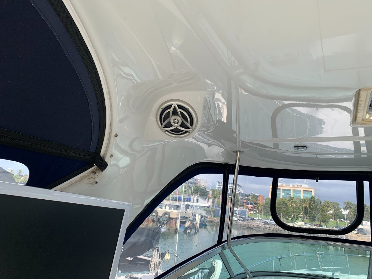 2007 Crownline 340 CR Boats For Sale 19