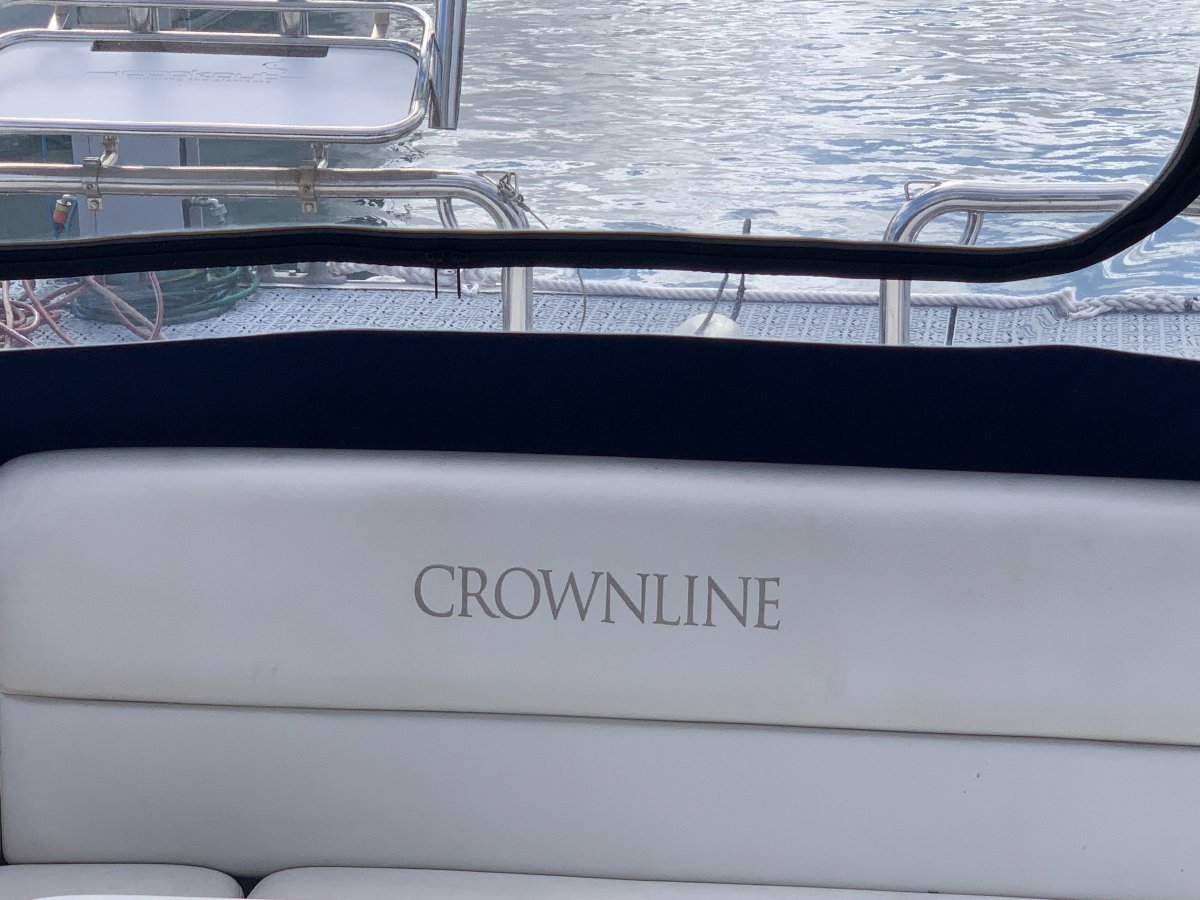 2007 Crownline 340 CR Boats For Sale 7