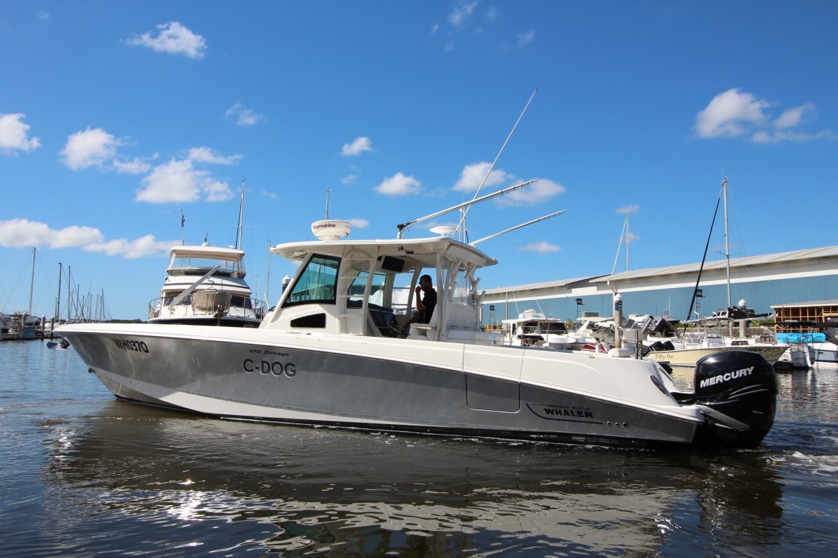2013 Boston Whaler 370 Outrage Boats For Sale 4