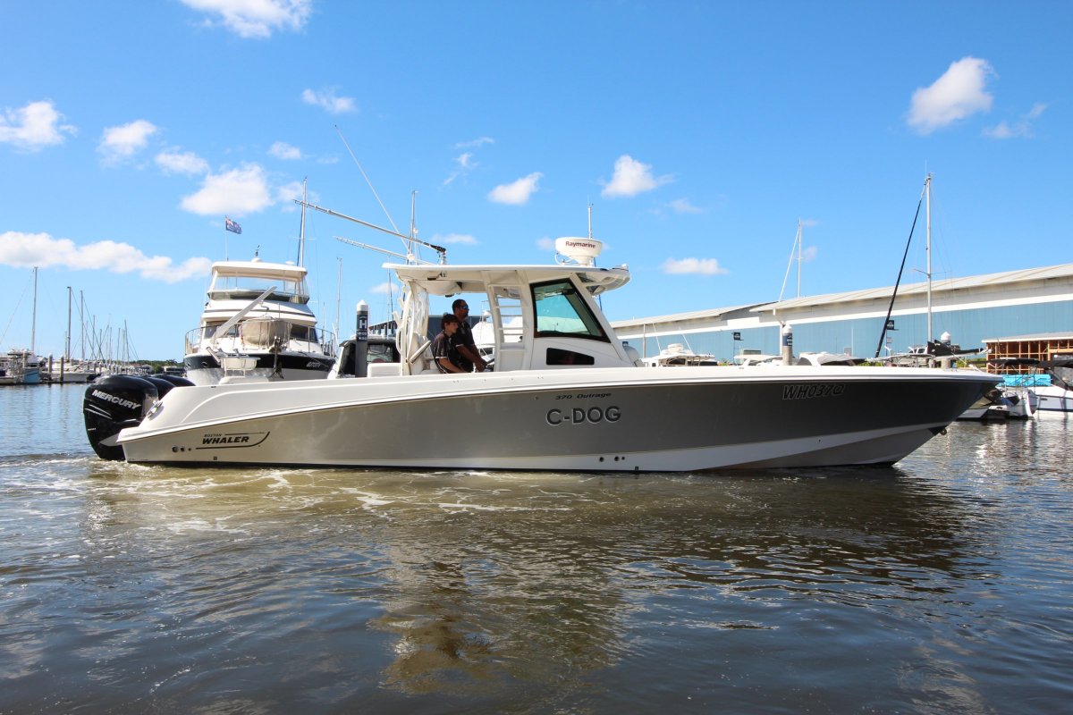 2013 Boston Whaler 370 Outrage Boats For Sale 5