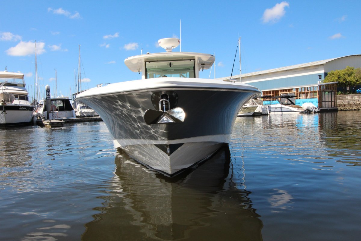 2013 Boston Whaler 370 Outrage Boats For Sale 8