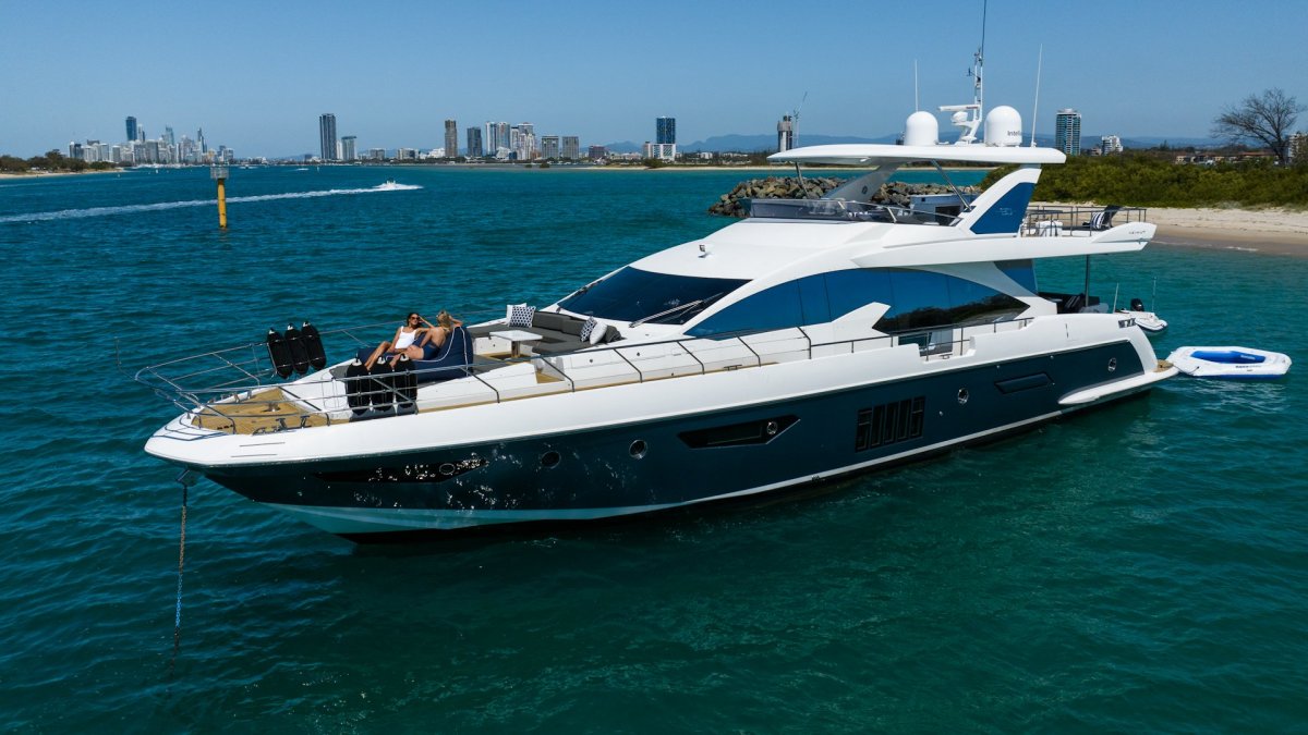 2016 Azimut 80 Flybridge Boats For Sale 1