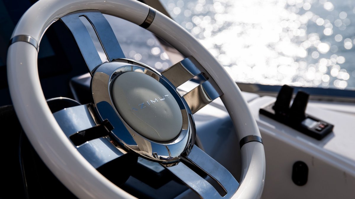 2016 Azimut 80 Flybridge Boats For Sale 27